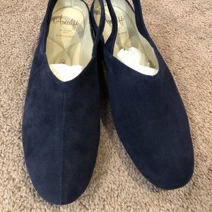 Amalfi Rangoni Valter Navy Slingback Wedge Clog